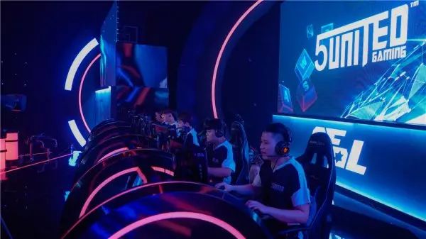 的左撇子 的左撇子