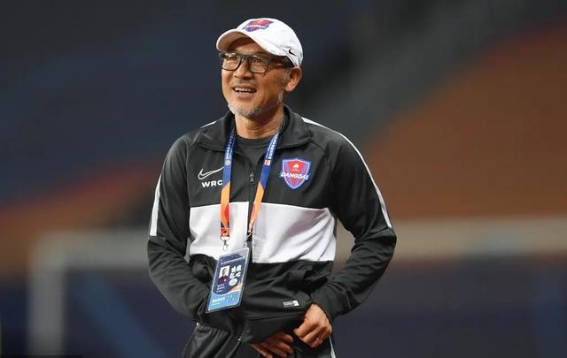 他频频打出 他频频打出